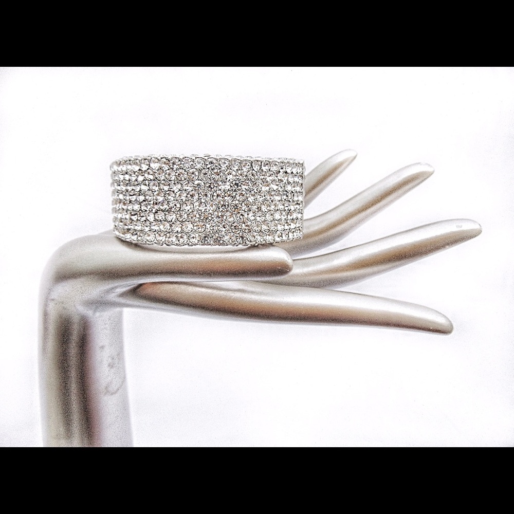 Sparkling Clear Rhinestone 8 rows Bracelet